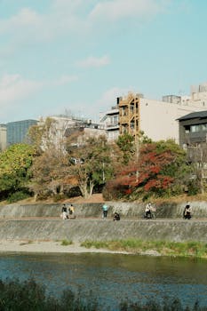 A股市场小市值个股扫描，301只流通市值不足20亿元。