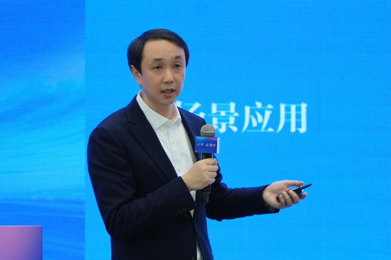  金华加速构建人工智能产业新格局，金漪湖大会汇聚资源推动融合发展；开放姿态吸引前沿力量，本地制造业沃土助力智能升级。 IT技术 金华加速构建人工智能产业新格局，金漪湖大会汇聚资源推动融合发展；开放姿态吸引前沿力量，本地制造业沃土助力智能升级。 IT技术