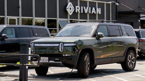 优步加速自动驾驶布局；多方合作构建全球最大规模。