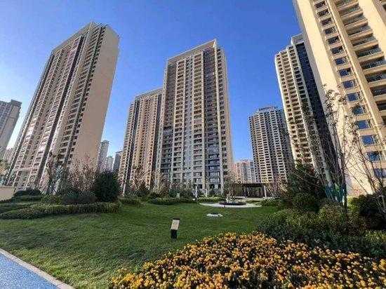 绿地集团高层太原行：深化合作助力城市高质量发展；双方会谈达成广泛共识。