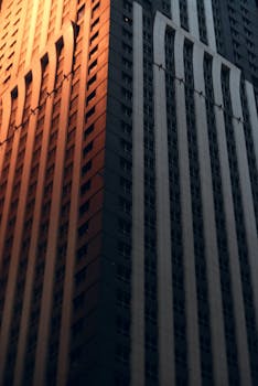 证券网点十年变迁轨迹；从跑马圈地到提质增效的行业转型。