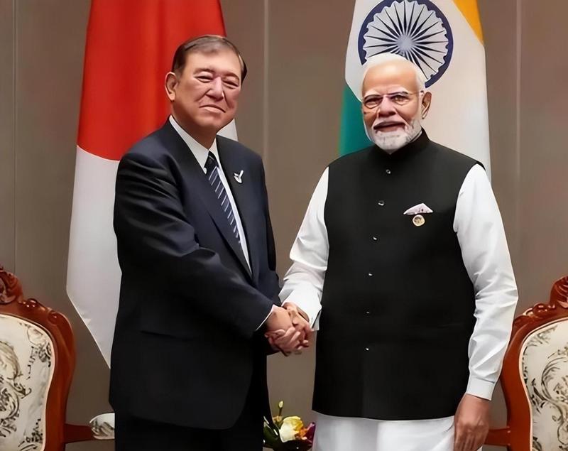  当咖喱遇见味噌汤：一个东京便利店店长的真实烦恼 新闻