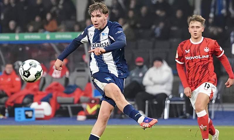 【深度复盘】德国新克罗斯技术图谱解析：16岁神童如何撬动欧洲转会格局