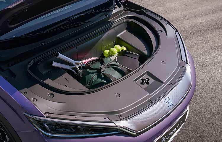  闪充技术下放15万级：比亚迪宋Ultra EV如何重构纯电出行底层逻辑 汽车科技